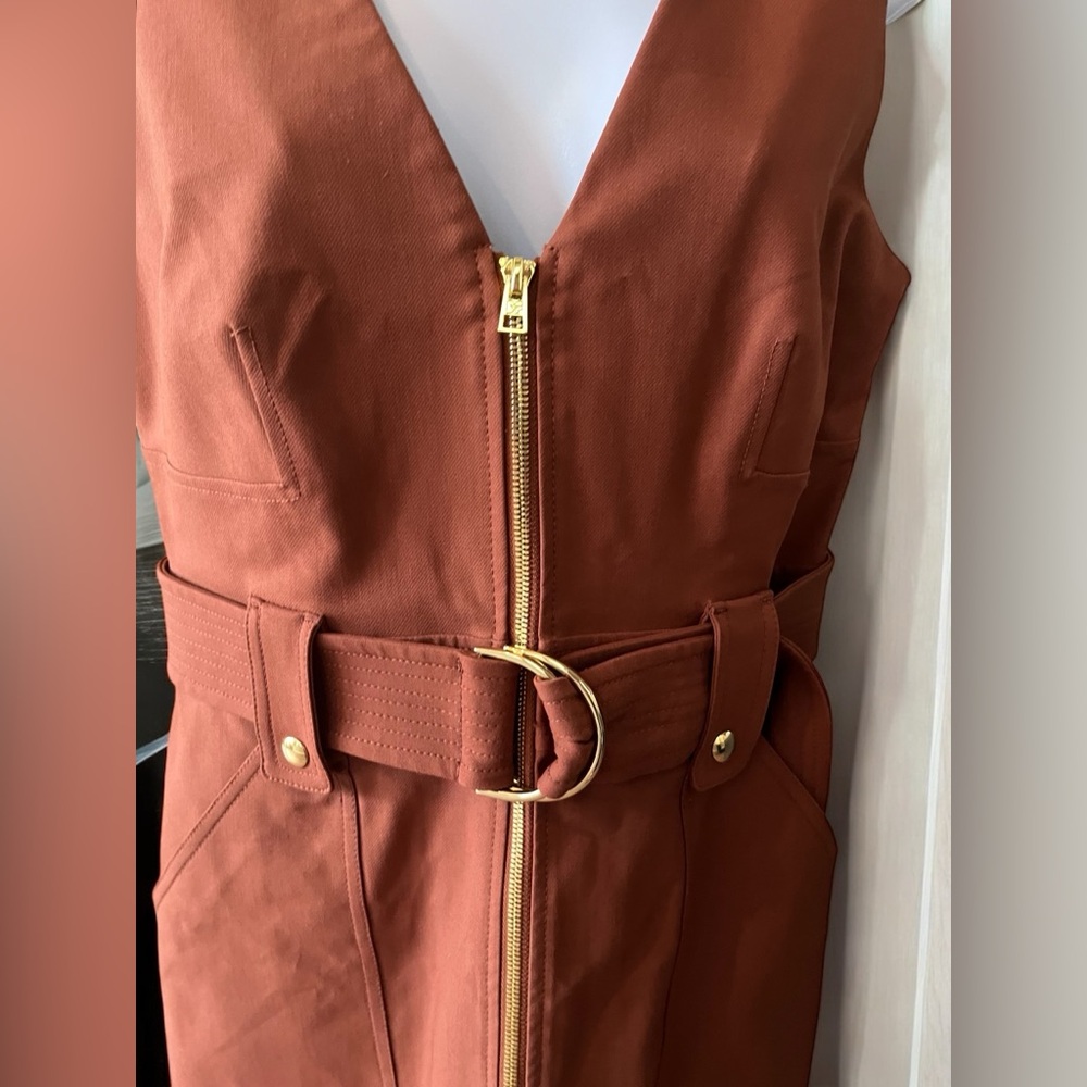 Diane von Furstenberg Zip-Front Belted Safari Dress -NWT- Size 8 - Picture 6 of 16